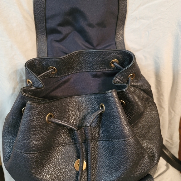Coach Medium Backpack purse - Picture 5 of 6